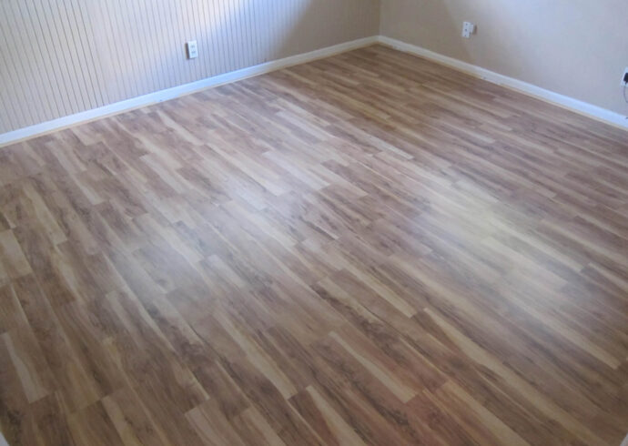 Laminate Flooring in Loxahatchee FL, Palm Beach Home and Remodeling Contractors